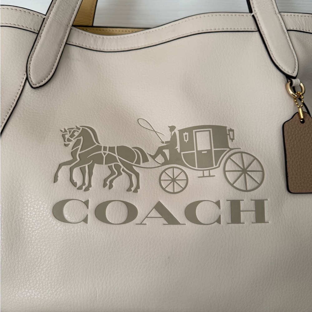 Coach Cream/Chalk Leather Tote Bag with Coach Dust Bag - Picture 15 of 16